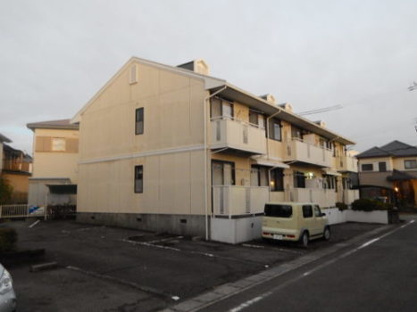 みよし市三好丘にあるアパート